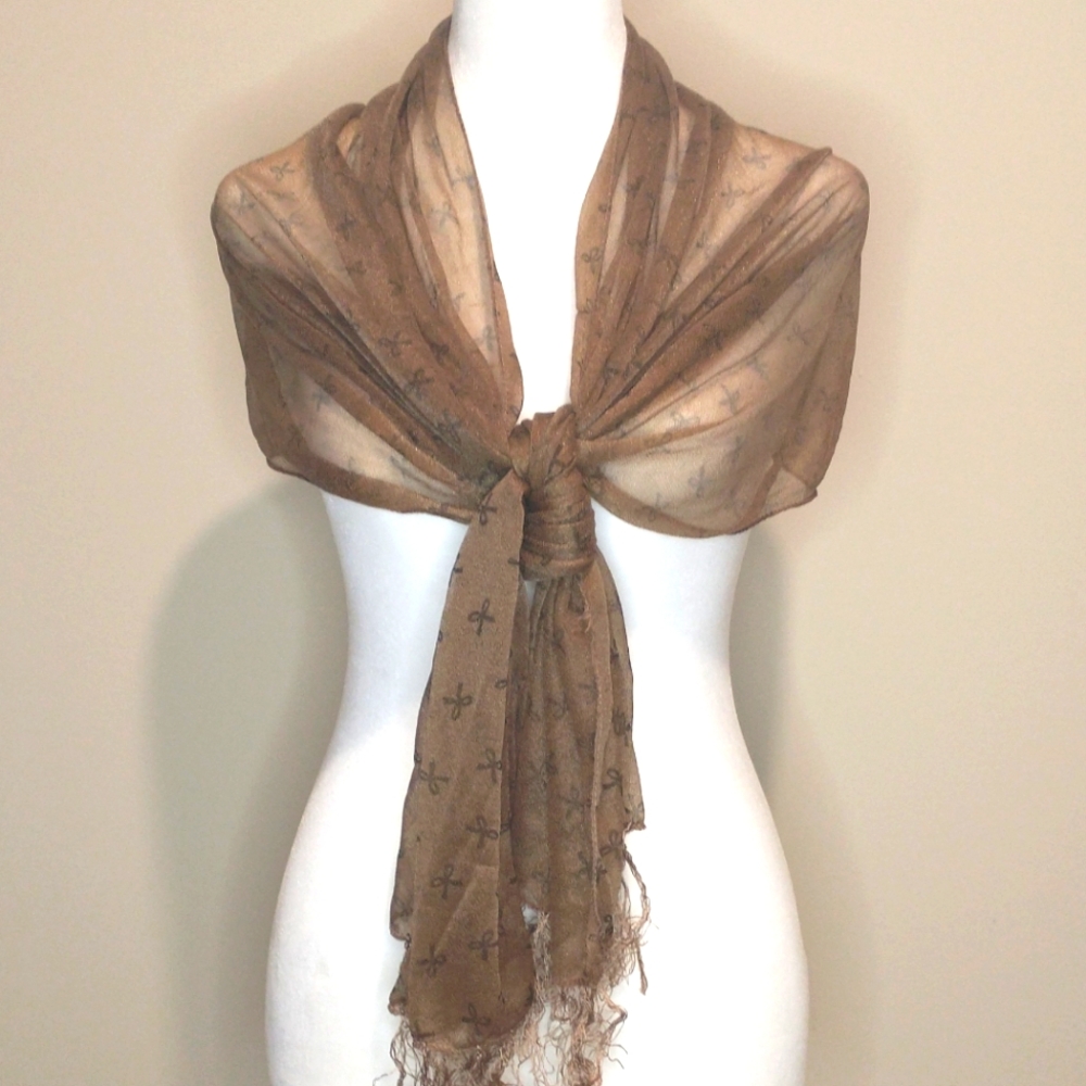 Brown Scarf With Fringe And  Luxurious Texture